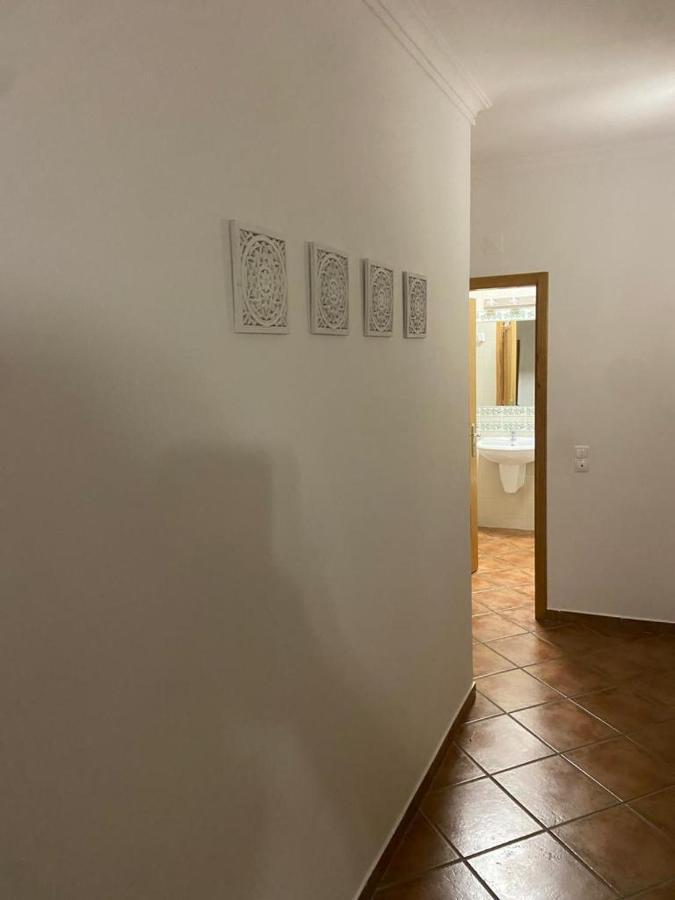 Parra Holidays - Close To Gale Apartment